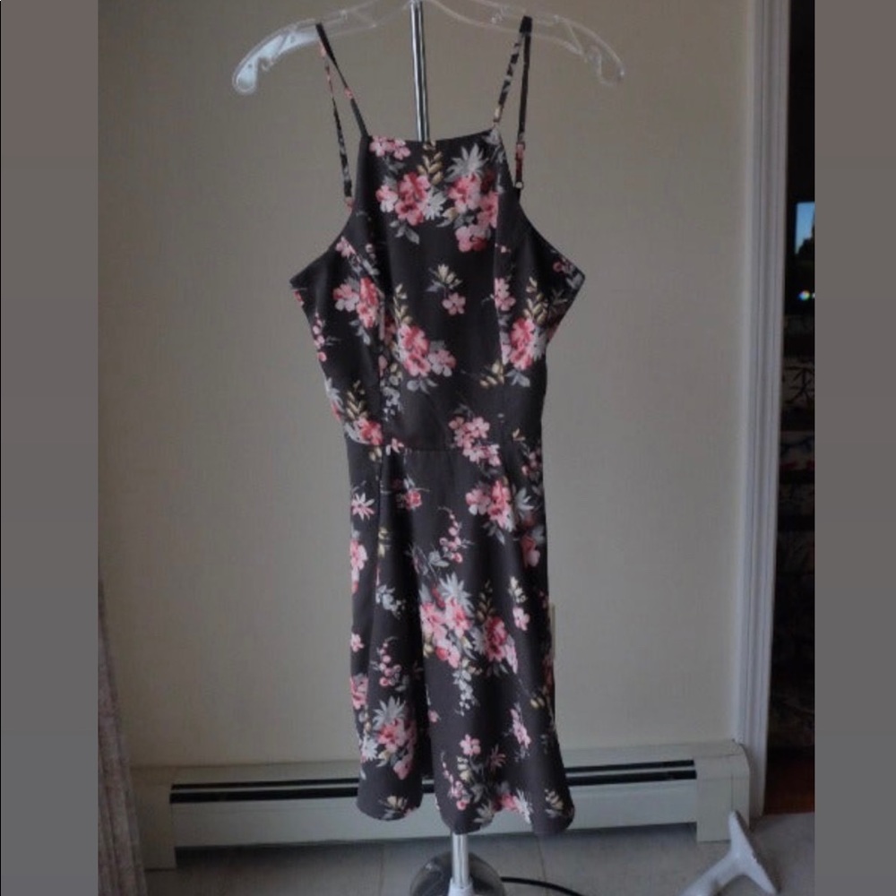 Hollister grey floral skater dress